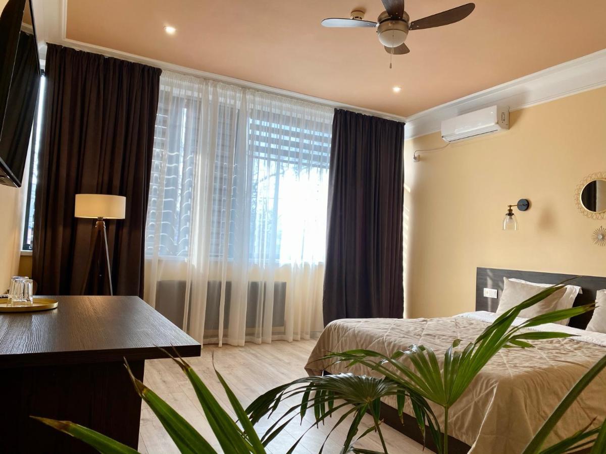 Marco Polo, Cahul Hotel Buitenkant foto